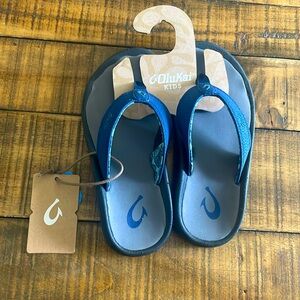 Olukai boys sandals-NWT- 13/1
